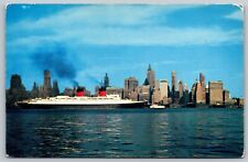 SS Ile De France New York City Skyline Postcard picture