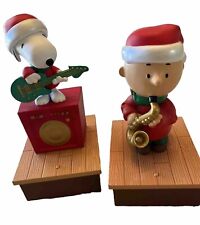 Hallmark Peanuts Christmas Wireless Band, Snoopy & Charlie Brown (VIDEO) picture