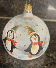 MOUTH BLOWN GLASS CHRISTMAS ORNAMENT HAND PAINTED BELLAGIO ITALY PENGUINS FLAT picture