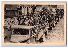 Postcard US Army .Les Tommies Arriving Europe 1945 WW2 Vintage Unposted picture