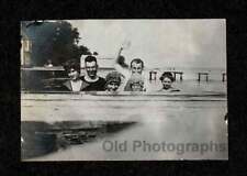 1900s LAKE SWIMMERS HEADS MAN WAVING LADIES w/SWIM CAPS OLD/VINTAGE PHOTO- J401 picture