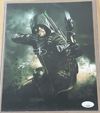 Stephen Amell as the GREEN ARROW Autographed 8x10 Photo JSA picture