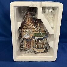 Department 56 1997 Dickens' Village Lydby Trunk & Satchel Shop Retired w/Box Vid picture