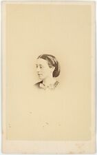Pretty Lady Signed Whipple Boston, Massachusetts 1860s CDV Carte de Visite X804 picture