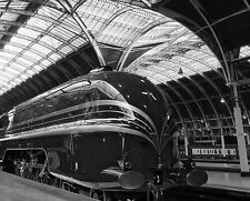 1930 Paddington Station London LOCOMOTIVE TRAIN Black & White Picture Photo 8x10 picture