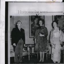 1961 Press Photo Princess Alexandra of Kent in Japan with Emperor Hirohito picture