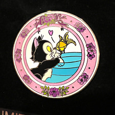 Disney Shopping Kiss Series Figaro & Cleo Pin LE 250 2010 picture