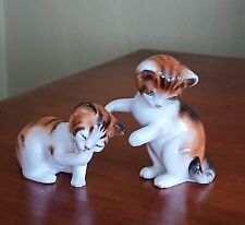 Vintage 2 Royal Doulton Kittens Cat Figurines Bone China England HN2582, 2583 picture