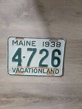 1938 MAINE license plate ORIGINAL vintage auto tag Man Cave Decor White Green picture