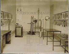 1931 Press Photo Photographic laboratory in Paris, France - nei06496 picture