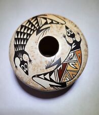 Sylvia Naha Hopi Feather Woman Seed Pot Double Lizard Signed Excellent Condition picture