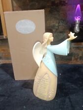 Foundations Bereavement Angel with Star Figurine Loved Ones Shine Down 4014049 picture