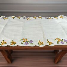 Vintage White Floral Embroidered Table Runner Scalloped Edge Cottage Decor picture