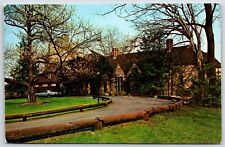 Vintage Postcard - Stokesay Restaurant - Hill Road & Spook Lane - Reading PA picture