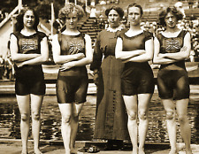 1912 English 400M Olympic Relay Swim Team Old Photo 8.5
