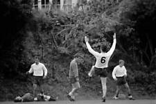 Dave Mackay action a Tottenham Hotspur team training session b- 1965 Old Photo 5 picture