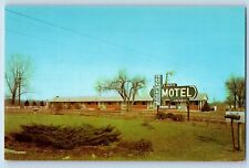Belleville Michigan Postcard Rogalle's Motel Willow Run Expressway c1960 Vintage picture