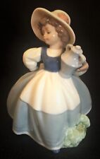 NAO-Hand Made in Spain by Lladro #493 Country Maiden 6.5