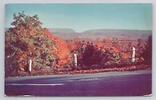 The Majestic Delaware Water Gap from point in the Pocono Mts, Pa Postcard 2961 picture