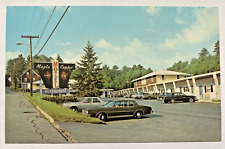 Maple Center Motel AAA DAA Recommended Motel St. Johnsbury Vermont VT Postcard picture