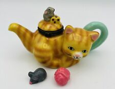 Direct Connection Kitten Tea Pot Trinkit Box w/ sm. Mouse & Yarn Trinkets Inside picture