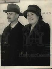 1923 Press Photo Son of German Financial czar Hugo Stinnes Jr. and wife picture