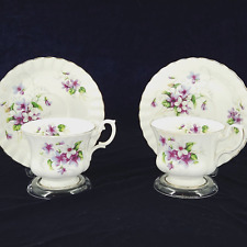 Vtg Set of 2 Royal Albert Tea Cups and Saucers Purple Violets Bone China READ picture