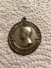 VINTAGE PRESIDENT JOHN FITZGERALD KENNEDY MEDAL TOKEN KEYCHAIN/ ask not Country picture