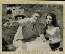 1963 Press Photo Chuck Connors and wife Kamala view home site in Hollywood picture