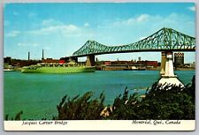 Postcard  Jacques Cartier Bridge Montreal Quebec Canada   A 17 picture