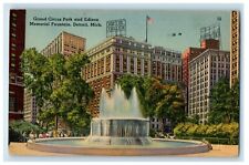 1942 Grand Circus Park And Edison Memorial Fountain Detroit MI Vintage Postcard picture