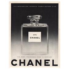 1960 Chanel No 5: Bois Des Iles Gardenia Russia Leather Vintage Print Ad picture