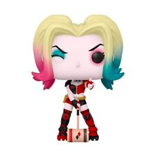 NYCC23 *OFFICIAL CONVENTION STICKER* FUNKO POP DC HARLEY QUINN + Protector picture