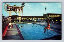 Barstow CA-California, Town & Country Motel, Advertising, Vintage Postcard picture