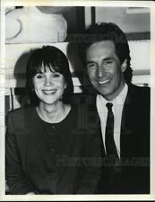 1989 Press Photo Television stars Cindy Williams and Bill Hudson - mjp03660 picture
