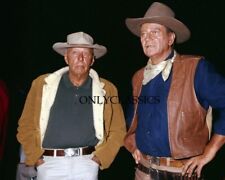 1967 COWBOY JOHN WAYNE & DIRECTOR HOWARD HAWKS ON SET EL DORADO 8X10 MOVIE PHOTO picture