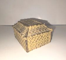 RARE Design Vintage Trinket Box Faux Bamboo Basket Weave Resin Dresser Box Lid picture