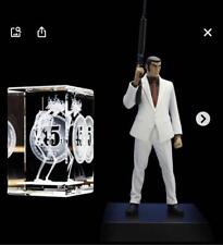 Golgo 13 45th Anniversary Limited Figure & 3D Crystal Super rare picture