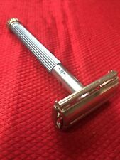 Vintage Women’s Gillette Safety Razor Blue With Stars  One Blade Included Shaver picture