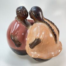 Vintage Chulucanas Peru  Man Woman Kissing Hug Clay Pottery Figurine Signed 8