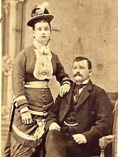 CC8 Cabinet Card Photo Cute Couple 1890-1900's Hoyes Family Marshall Missouri picture