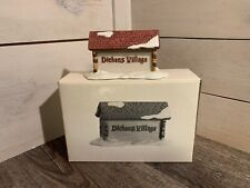 Dept 56 Heritage Dickens Village Sign #6569-2 Christmas Accessory picture