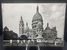 POSTCARD: The Basilica of the Sacré Coeur in Montmartre Paris K12 picture