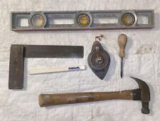 MIXED LOT OF ASSORTED VINTAGE CARPENTER'S TOOLS picture