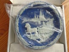 1990 Bradford Exchange Christmas Cameo Plate-Home with the Tree Collectible-COA picture