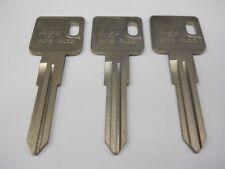 Ilco X175 Key Blank Fits AMC Renault Peugeot RN32 Lot of 3 picture