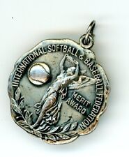 Vtg Balfour International Softball & Baseball Federation Merit Award Medallion picture