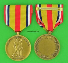SELECT MARINE CORPS RESERVE MEDAL - USMC - Made in the USA - full size USM069 picture