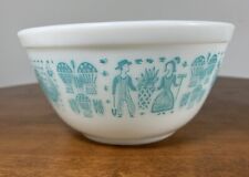 Vintage Pyrex Amish Butterprint Mixing Bowl Turquoise on White 402 - 1.5 Quart picture