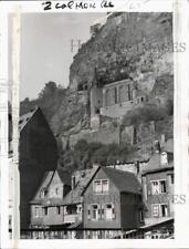 1959 Press Photo Parish church & houses at Rhine River town in Germany picture